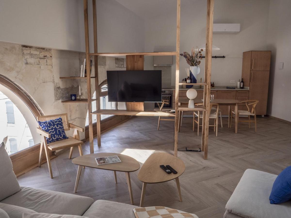 Le Nid Bleu Duplex En Plein Centre Apartment Кастр Екстериор снимка