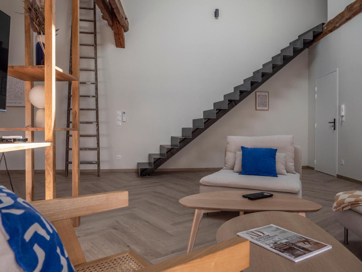 Le Nid Bleu Duplex En Plein Centre Apartment Кастр Екстериор снимка